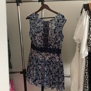 BCBG MAXAZARIA Flirty dress